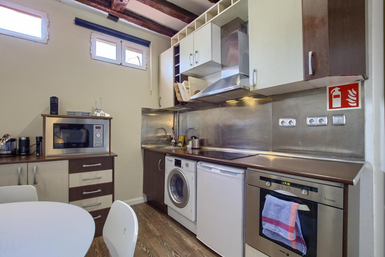 Appartement Charming Sol Attic à Madrid Extérieur photo